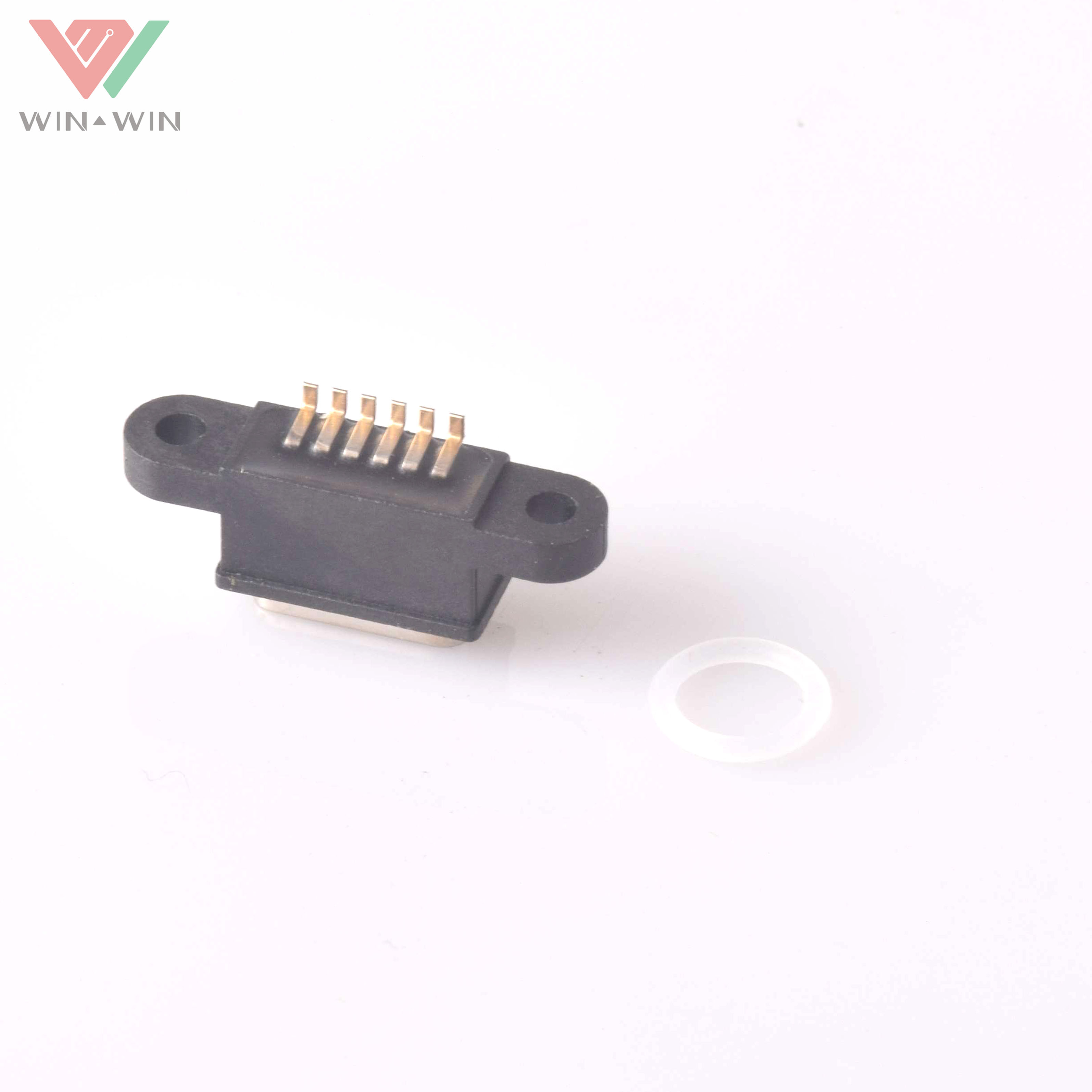 China Factory 6Pin Waterproof Female USB Type C Connector IPX8